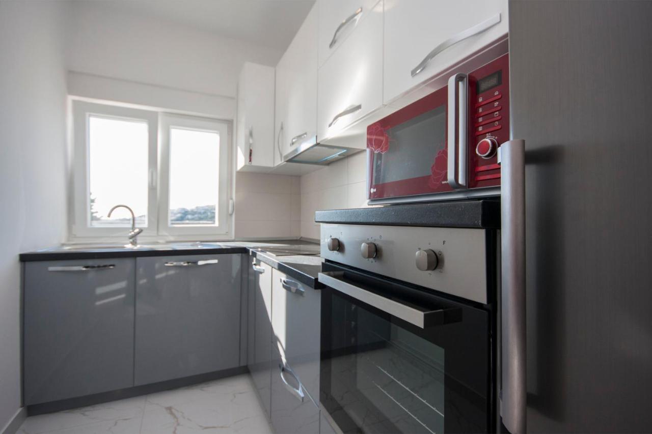 Apartments Osti 罗戈兹尼察 外观 照片